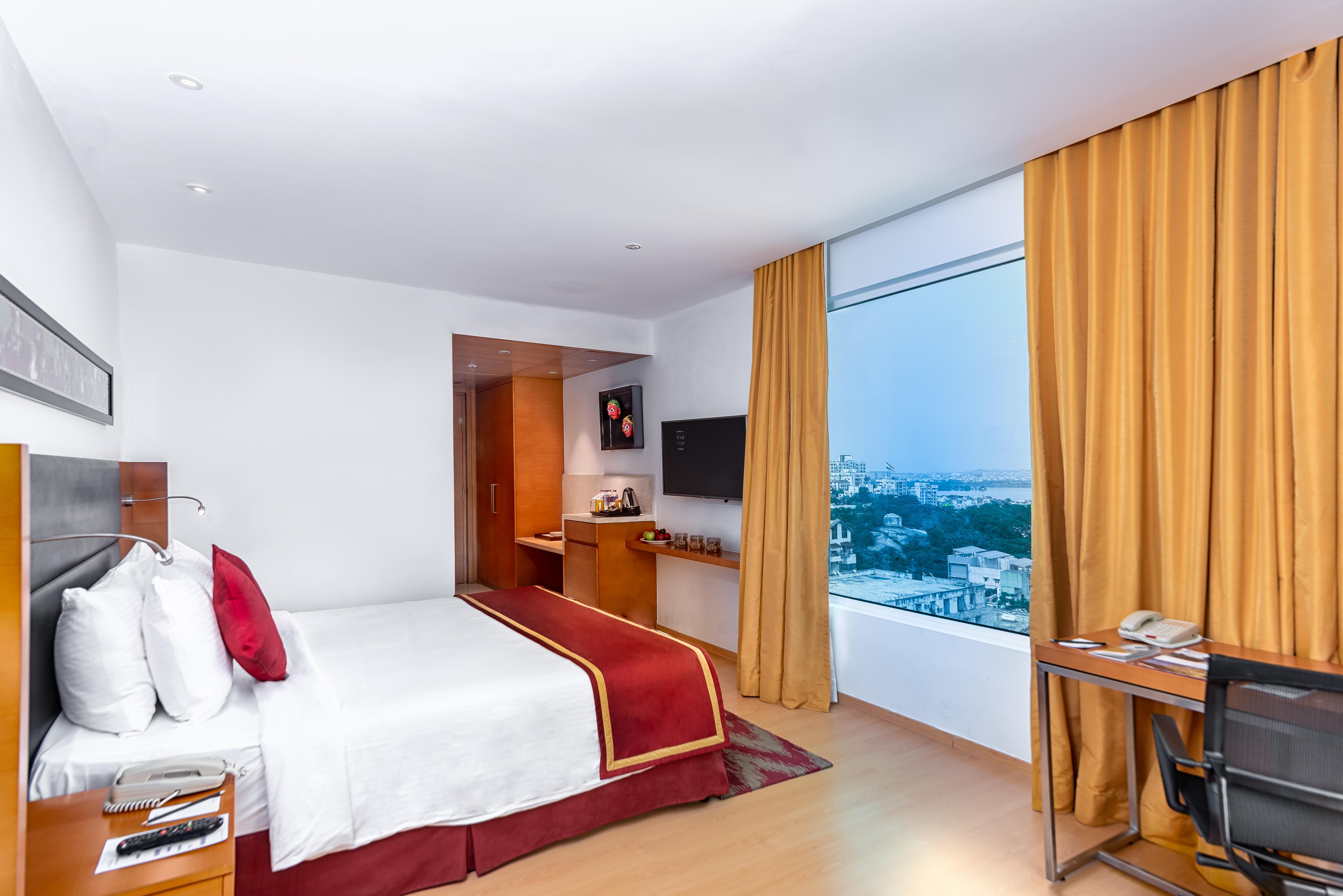 Hotel Mercure Kcp Banjara Hills, An Accor