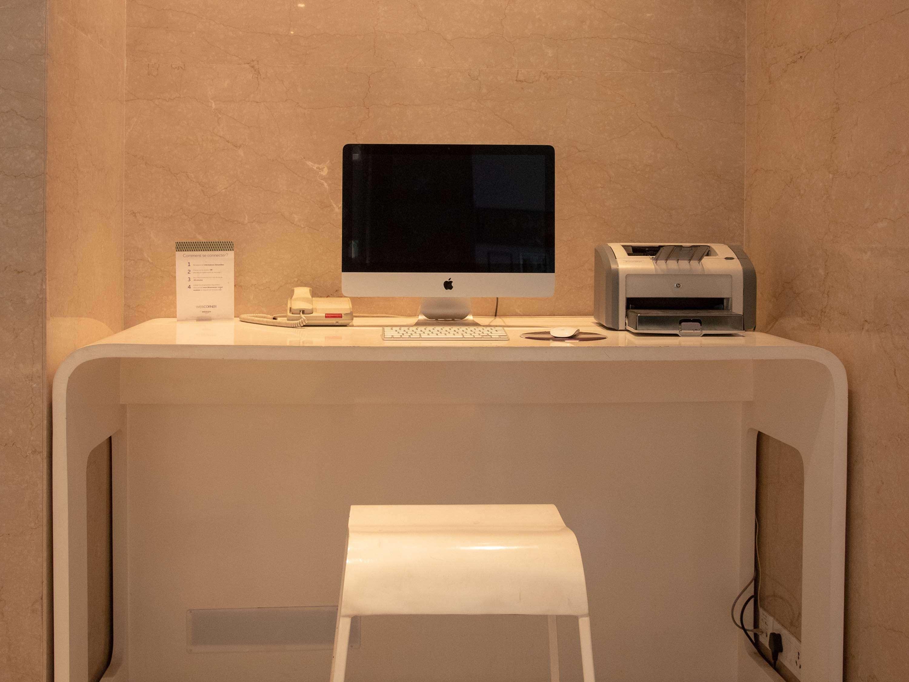 Hotel Mercure Kcp Banjara Hills, An Accor 5*